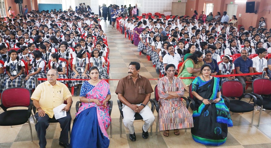 FELICITATION CEREMONY FOR THE YOUNG SPORTING STARS OF THE SCHOOL