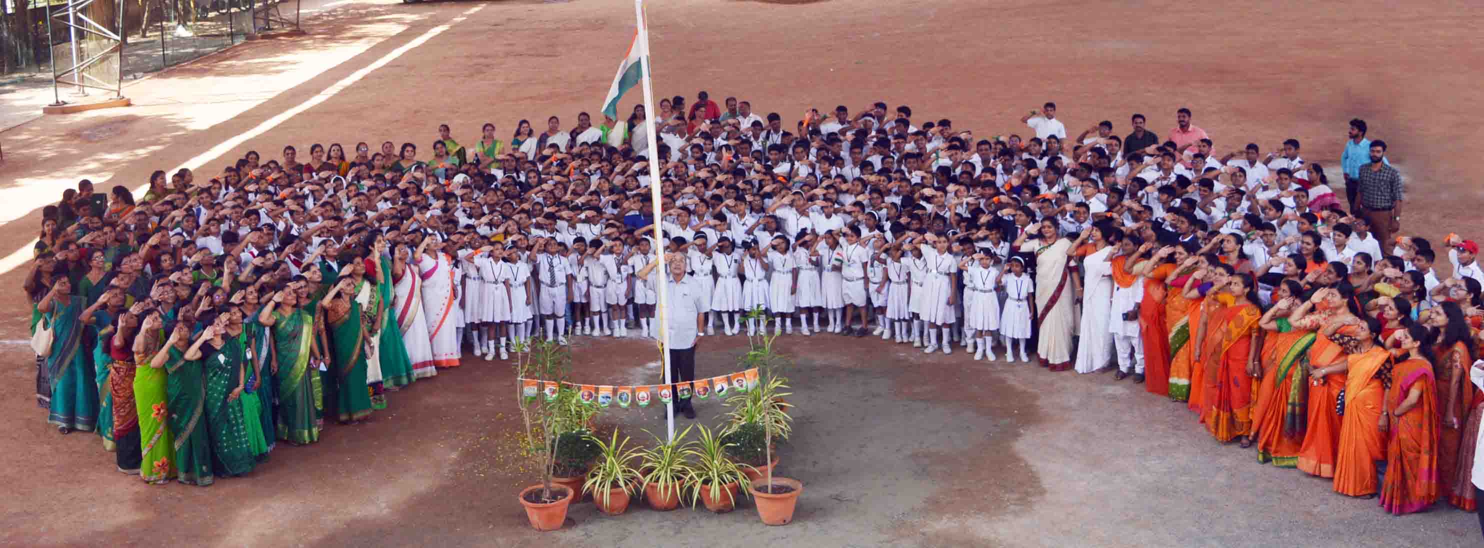Saraswathi Vidyalaya celebrated 73rd Independence Day with great zeal and patriotic fervour in the school ground